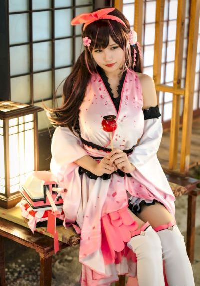 二十五岁女高中生