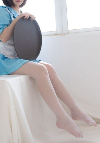 胸部丰满的妈妈