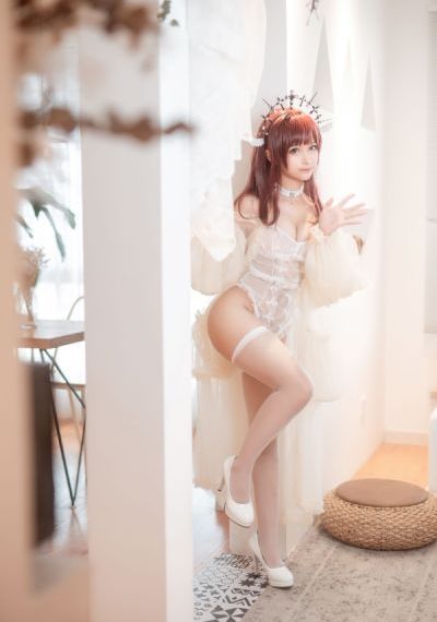 商务旅行的女老板同房