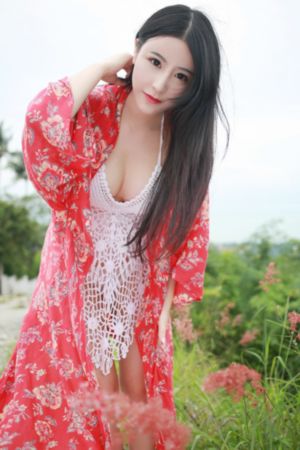 裙子里面的怪兽