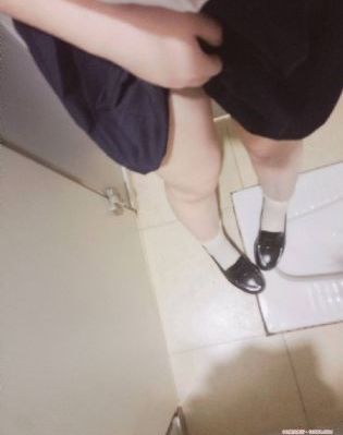 一个人在线免费观看www
