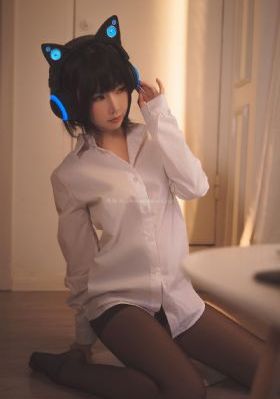 乌克兰女兵伦理