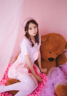 我的漂亮女老板在线播放